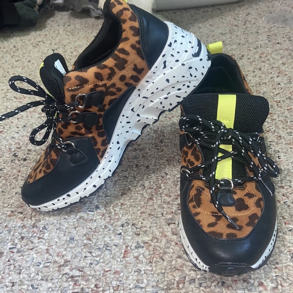 Madden Girl Shoes - Brand new Steve Madden tennis